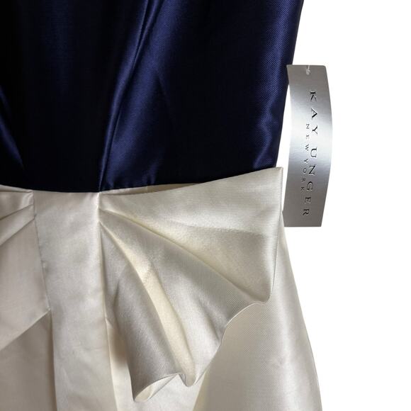 Kay Unger Hailey Colorblock Sleeveless 3D Bow Side Slit Navy Ivory Dress Size 10 - Picture 10 of 15